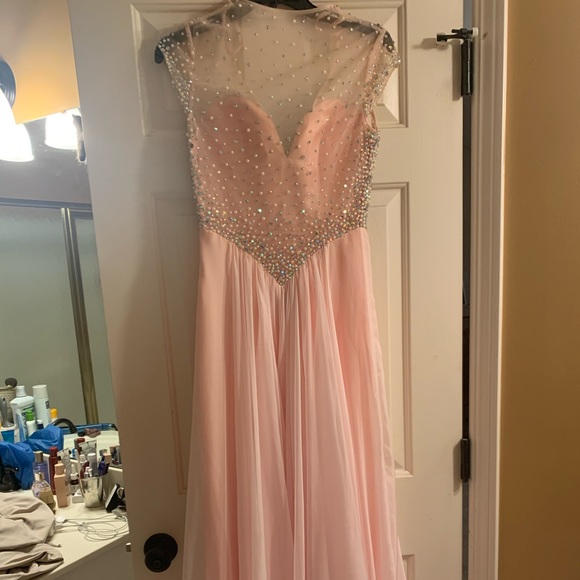 Pink prom dress - Picture 3 of 10
